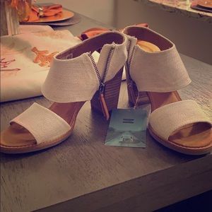 Toms Natural Yarn Dye Majorca Cutout Sandals